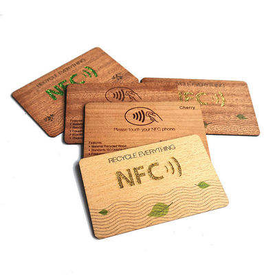 Carte chiave RFID in legno per hotel Controllo dell'accesso con finitura matta o lucida ISO14443A